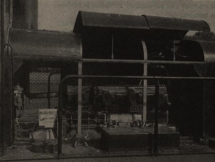 Fig. 13. - View of an engine, right side.