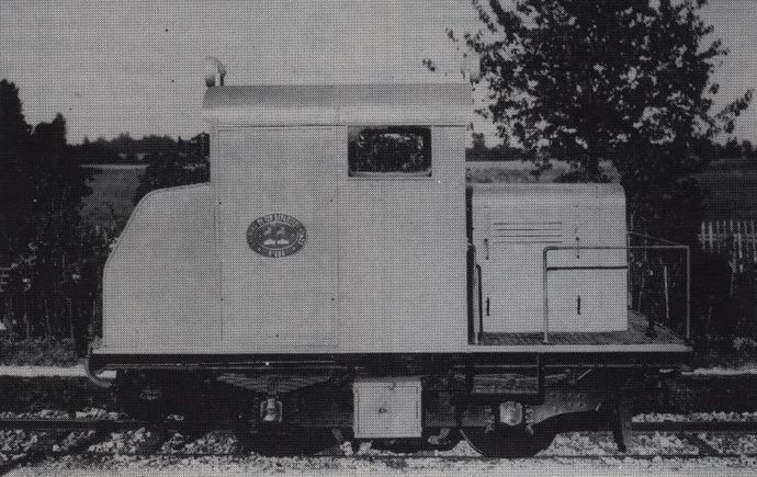 Locotracteur Crochat des C.F.D. n° 11 (Collection J.C. RIFFAUD)