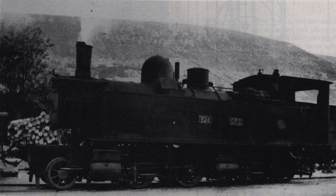 Mallet locomotive n° 324 in Florac station Mallet locomotive n° 324 in Florac station