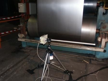 Measuring a steel strip in a furnace with a Proton Products camera