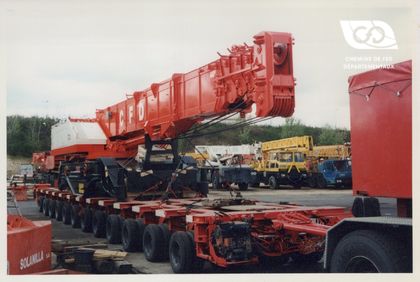 Railway crane