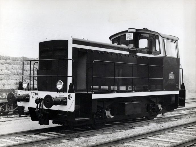 The first Y 7400 of a large series The first Y 7400 of a large series