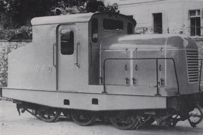 Tractor C.F.D. n° 11 3/4 front view (Collection J.C. RIFFAUD)